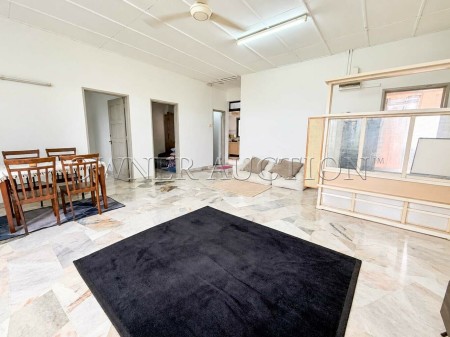 Apartment For Auction at D'Tinggian Suasana