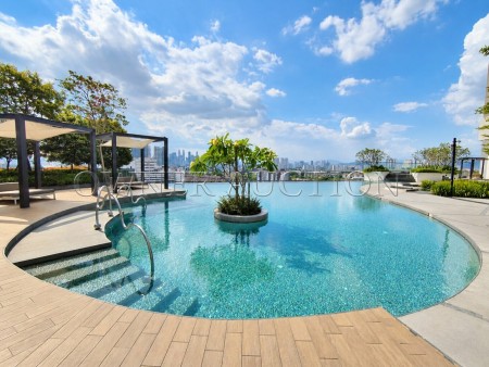 SOHO For Auction at 28 Boulevard