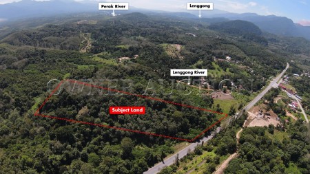 Residential Land For Auction at Lenggong