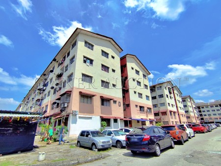 Flat For Auction at Taman Pendamar Indah 2