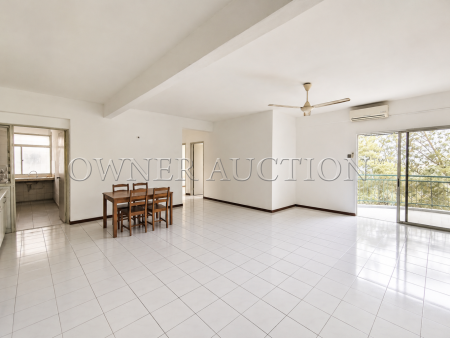Condo For Auction at City Garden Palm Villa