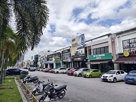 Shop For Sale at Bandar Baru Bangi