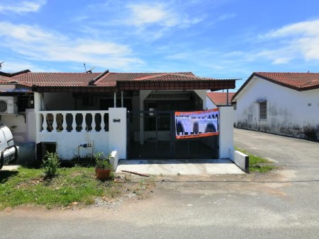 Terrace House For Sale at Taman Sri Sentosa