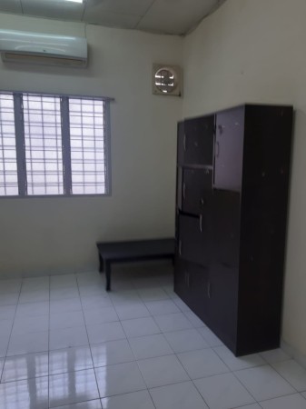 Terrace House For Rent at Taman Sri Andalas