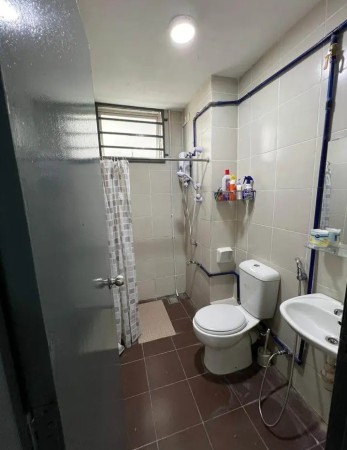 Condo Room for Rent at Embassyview