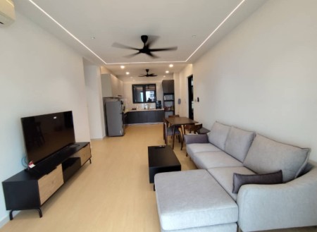 Condo Room for Rent at Tropicana Grande