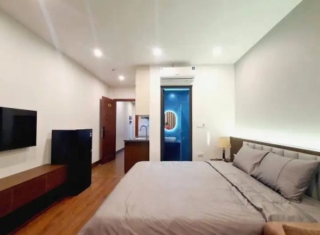 Condo Room for Rent at Hampshire Park