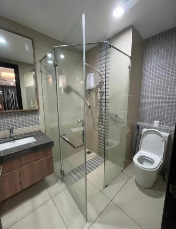 Condo Room for Rent at Lido Residency