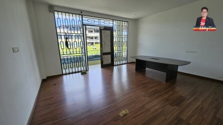 Shop Office For Sale at Suria Inanam