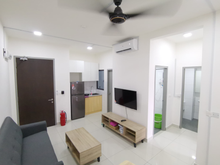 Condo For Rent at Traders Garden