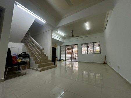Terrace House For Sale at Taman Juara Jaya