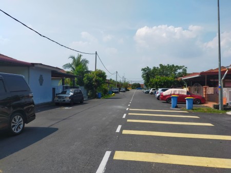 Terrace House For Sale at Olak Lempit