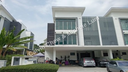 Semi D For Auction at Sejati Residences