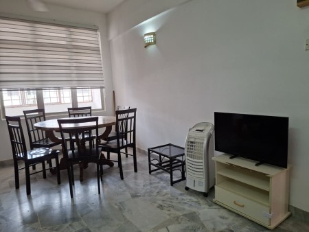Apartment For Rent at Goodyear Court 8