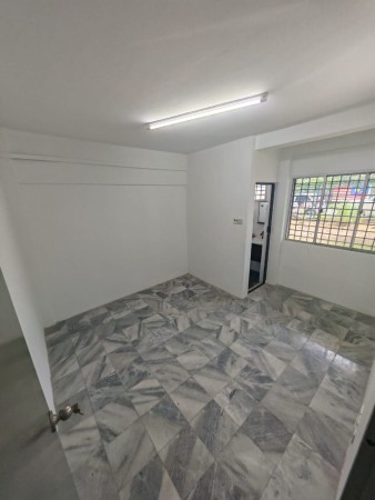 Apartment For Sale at Mutiara Court