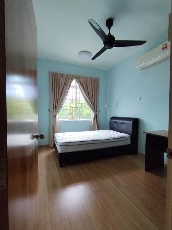 Townhouse For Sale at Bukit Dumbar Villa