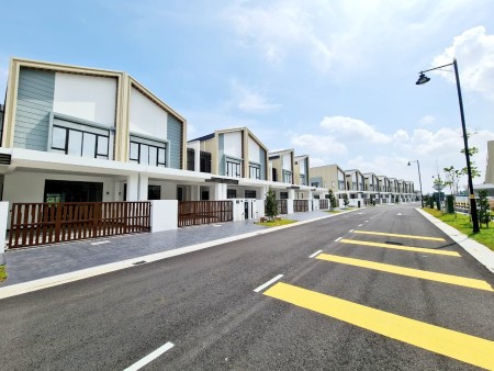 Terrace House For Sale at Bandar Kinrara