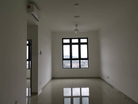 Condo For Rent at Parkland Residence