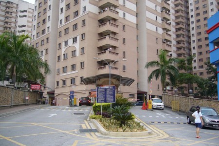 Condo Room for Rent at Pelangi Damansara