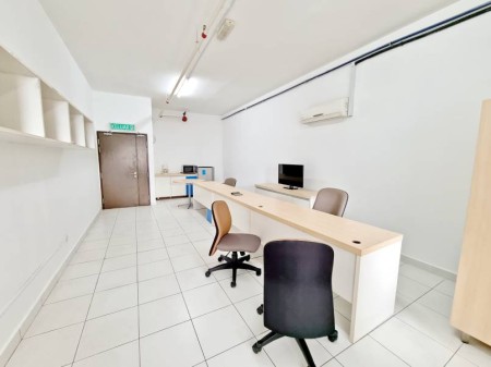 Office For Rent at Avenue Crest