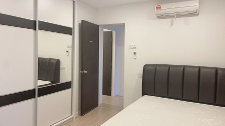 Condo For Rent at D'Latour