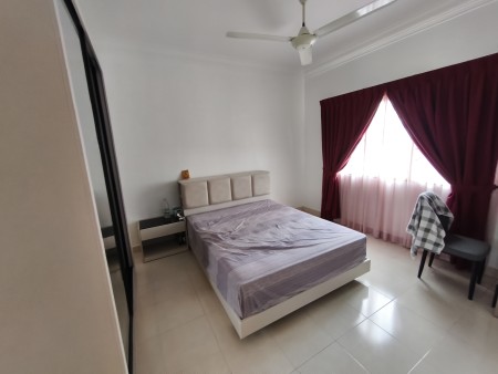 Condo For Rent at SuriaMas