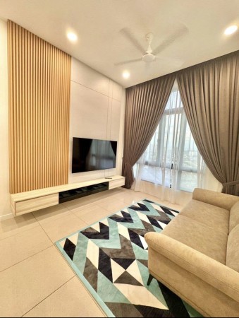 Condo Room for Rent at Villa Puteri