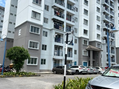 Apartment For Rent at Akasia Apartment