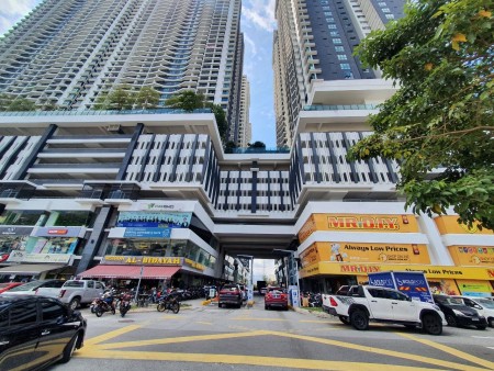 Shop Office For Sale at KL Traders Square