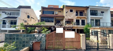 Terrace House For Auction at Taman TAR