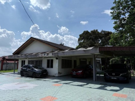 Bungalow House For Sale at Bandar Tasik Selatan