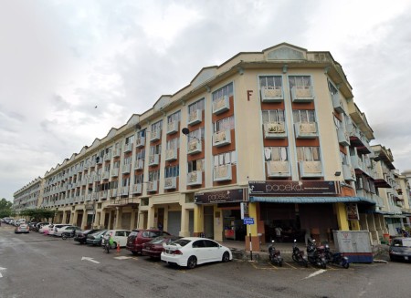 Apartment For Sale at Taman Subang Mas