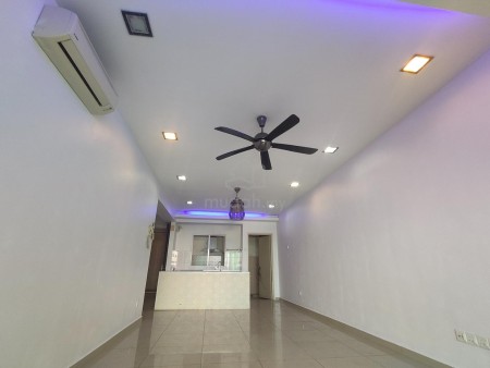 Condo For Sale at The Zest