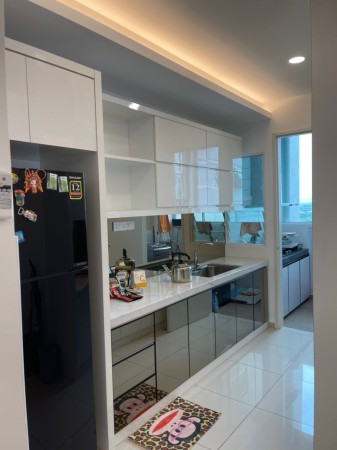 Condo For Rent at Parkland Residence