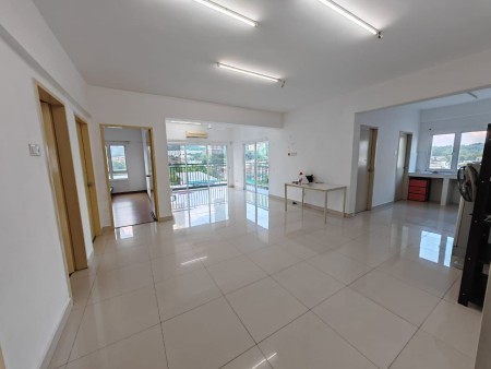 Condo For Rent at Casa Tropika