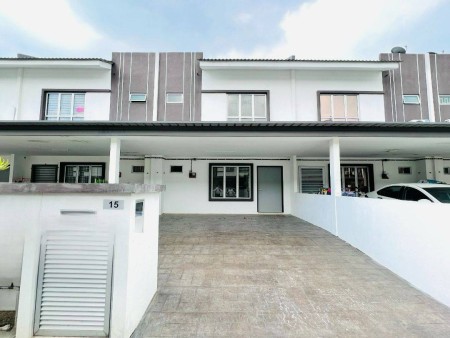 Terrace House For Sale at Irama Perdana @ LBS Alam Perdana