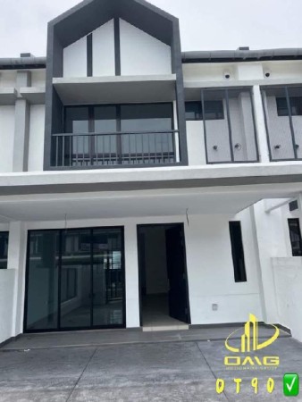 Terrace House For Sale at Kyra 1