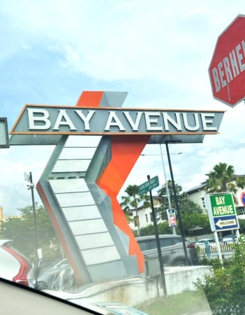 Shop For Rent at BayAvenue