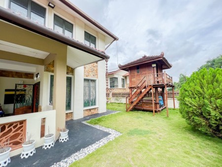 Bungalow House For Sale at Desa Pinggiran Putra