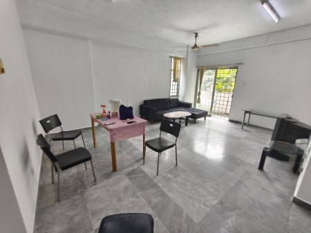 Condo For Sale at Ridzuan Condominium