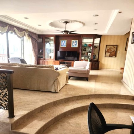 Penthouse For Sale at Villa Angsana