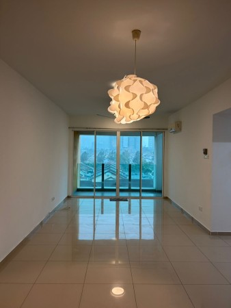 Condo For Sale at The Zest