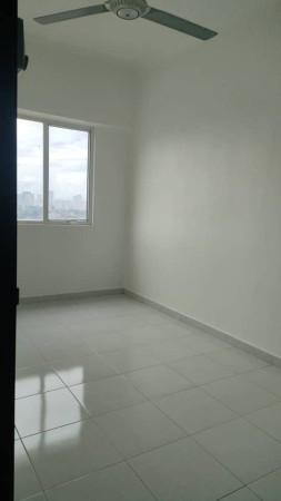 Condo For Rent at Shineville Park