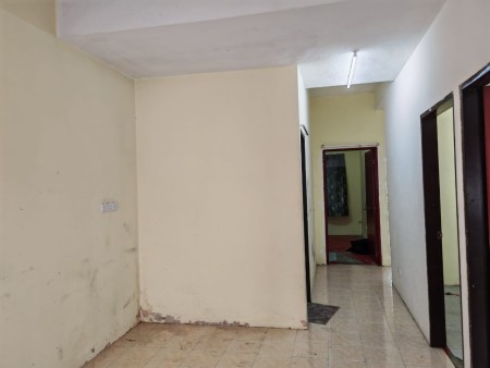 Terrace House For Sale at Taman Kelana Batu 5