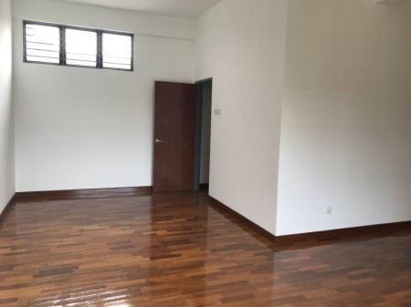 Terrace House For Sale at Puteri 6