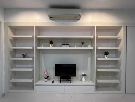 Condo For Rent at Tropez Residences