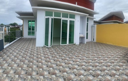 Bungalow House For Rent at Bandar Lahat Mines