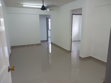 Apartment For Rent at Pangsapuri Putra Harmoni
