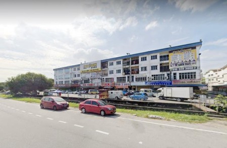 Shop Apartment For Sale at Taman Sentosa