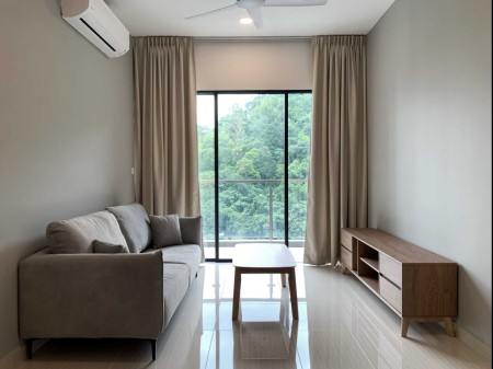 Apartment For Rent at The Peak Residences